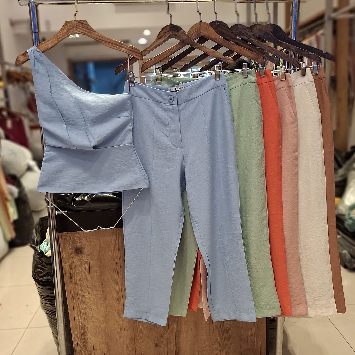 Conjunto Malu Assimétrico - Design Moderno