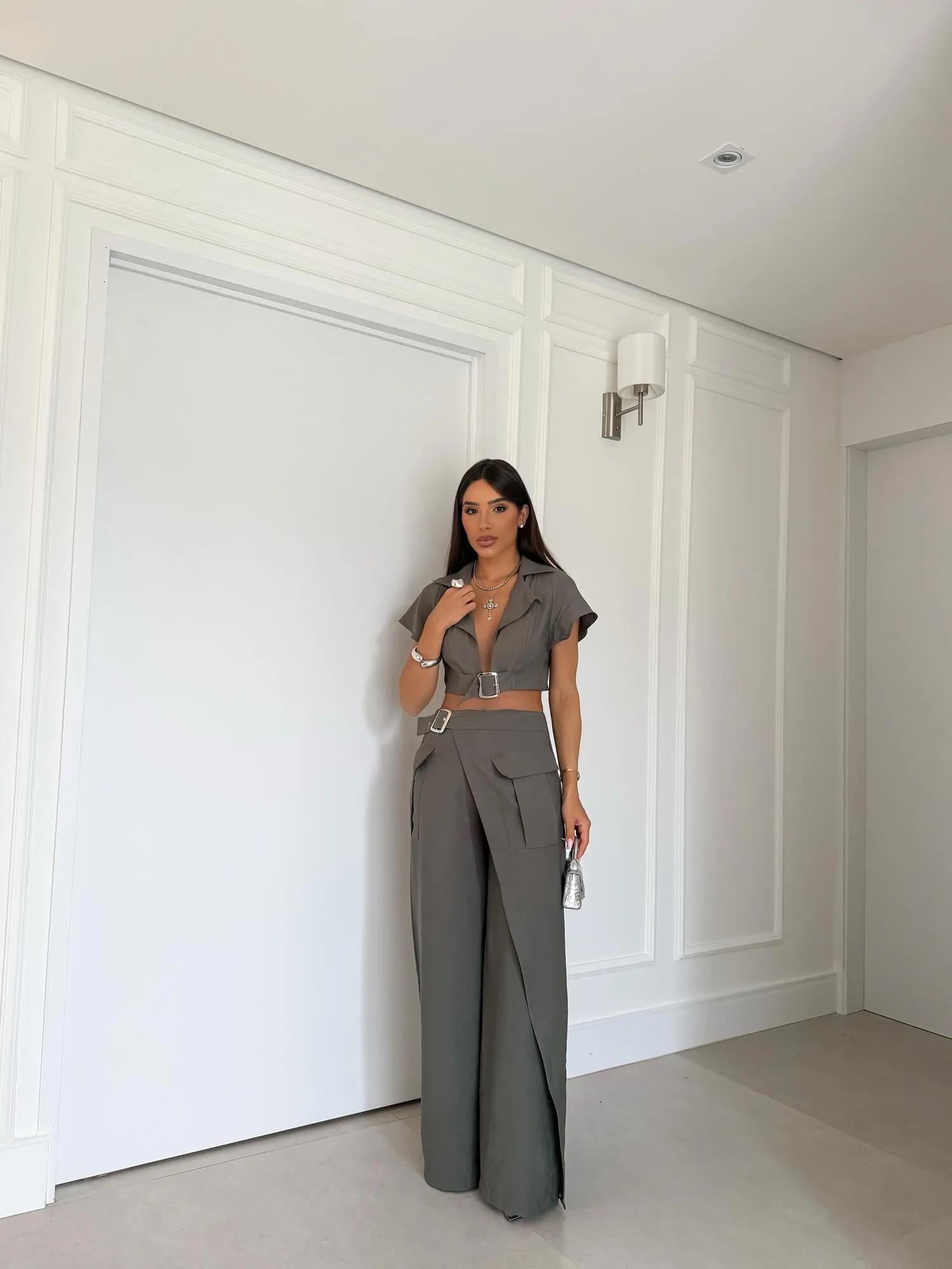 Conjunto Amalfi – Alfaiataria sofisticada com design moderno e marcante