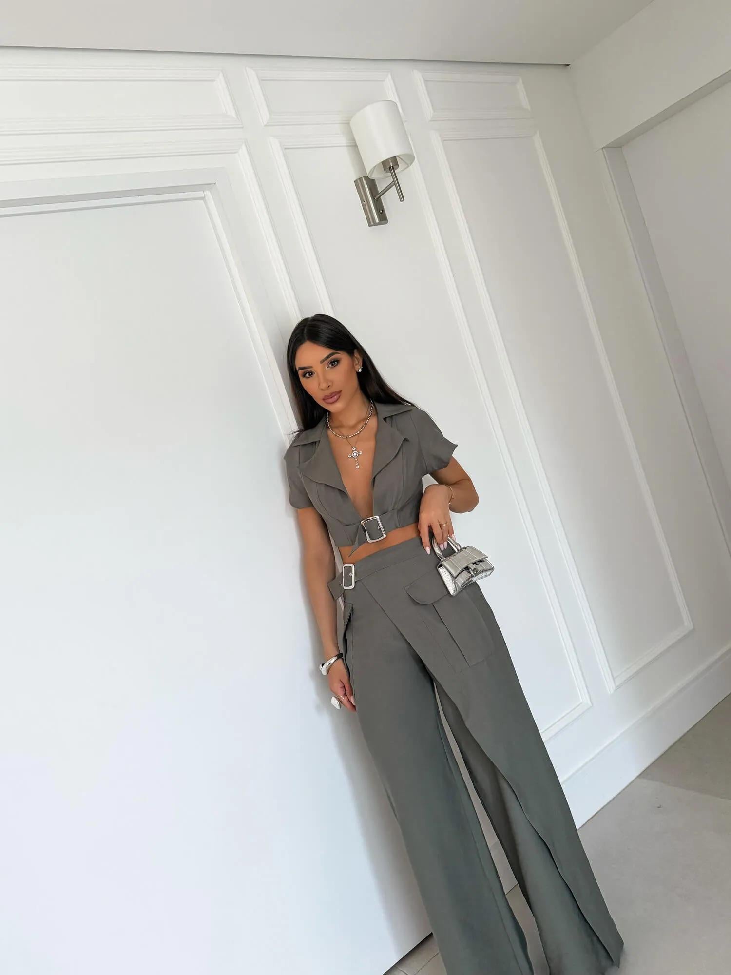 Conjunto Amalfi – Alfaiataria sofisticada com design moderno e marcante