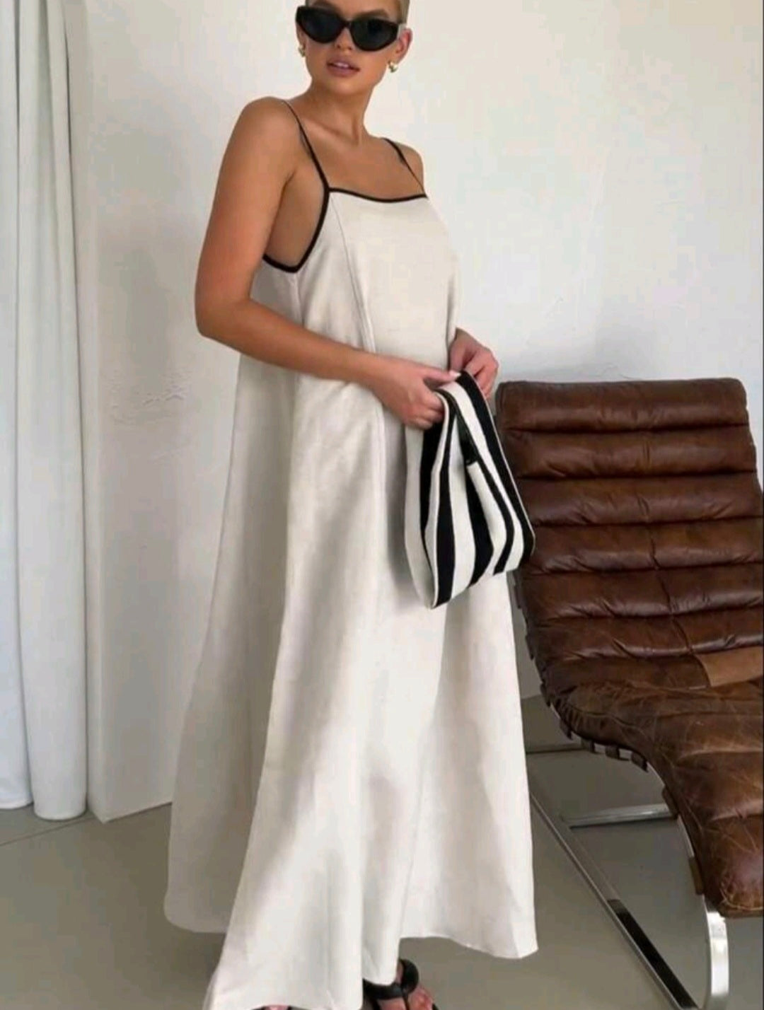 Vestido Longo de Viscolinho Branco – Minimalismo, frescor e elegância atemporal