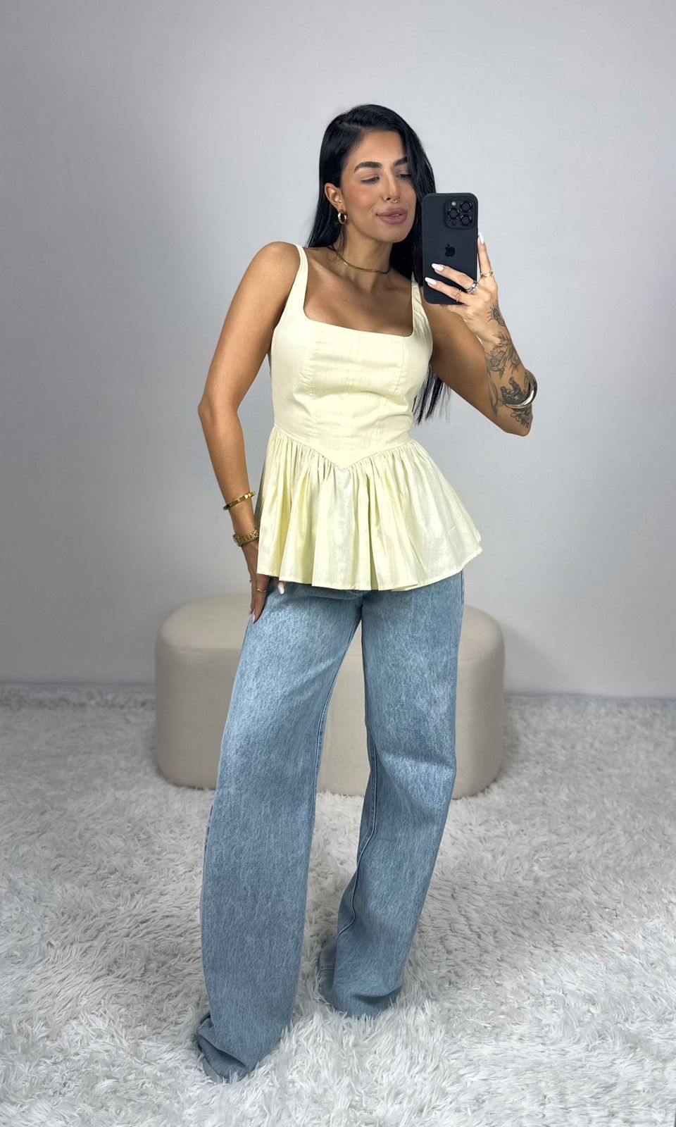 Blusa Lourdes – Conforto, feminilidade e charme em tricoline leve