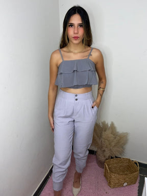 Cropped de Babado em Algodão – Conforto, frescor e delicadeza em uma peça versátil